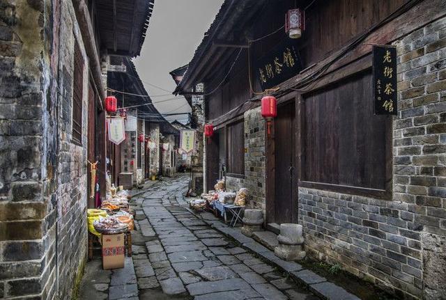 龙元建设:预计2023年净亏损9亿元-13亿元